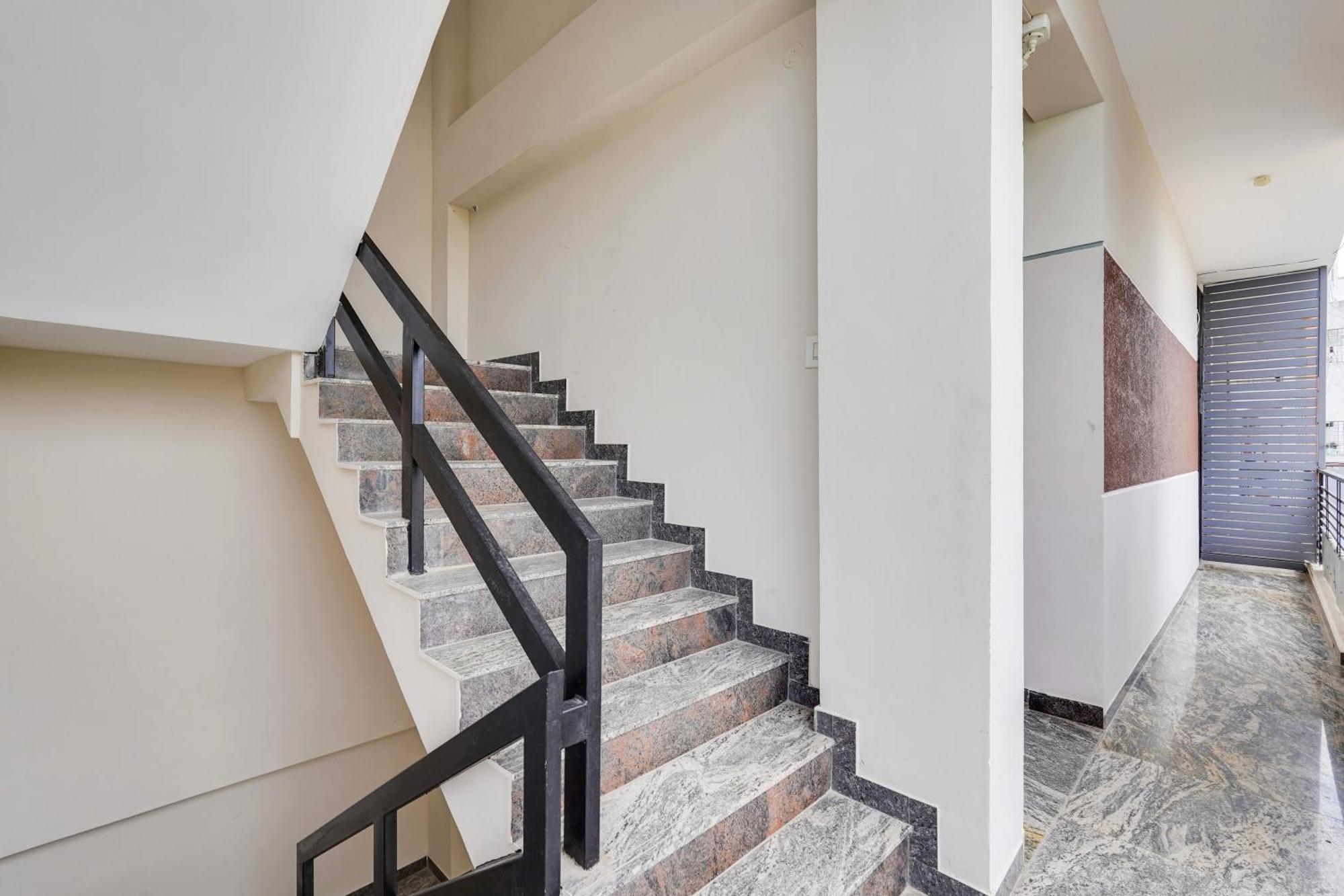 Hotel O Golden Stay Inn Vellore Εξωτερικό φωτογραφία